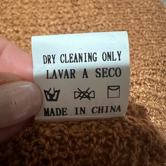 Light open-weave cardigan - Picture 10 of 11